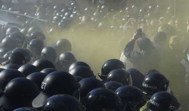 На чью мельницу льет Национальный корпус? — Кочетков