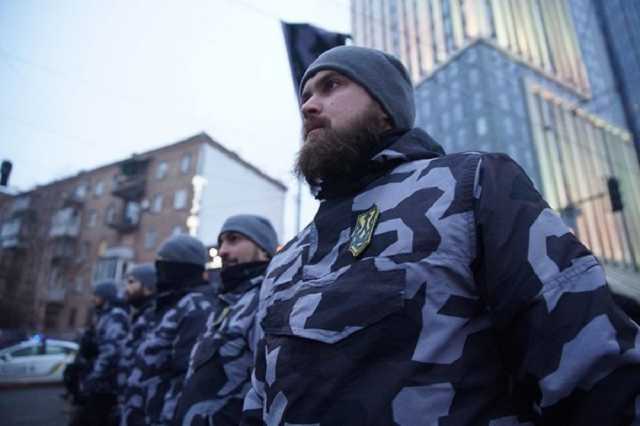 Билецкий грозиться провести новый массовый протест: 10 тысяч человек