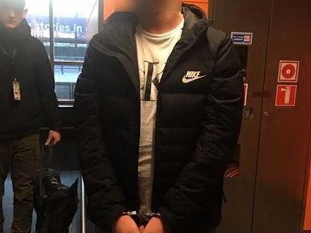 В Украину из Чехии экстрадировали опасного преступника