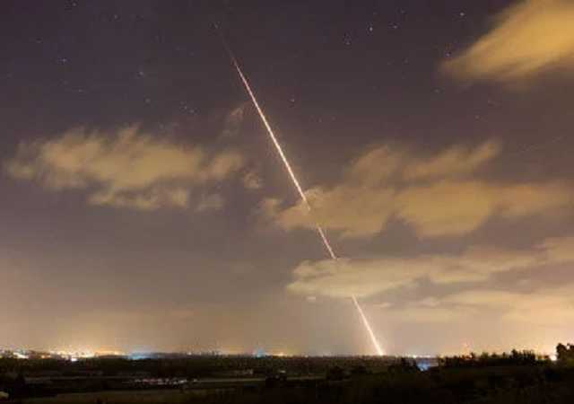 По Тель-Авиву выпустили ракеты из сектора Газа