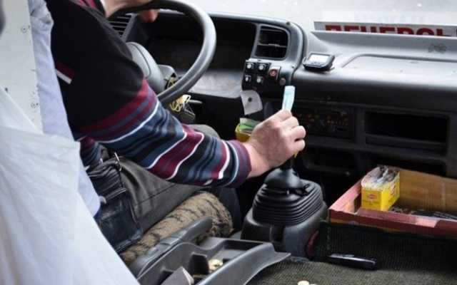 В Киевской области водитель зверски избил пассажира за просьбу вернуть сдачу