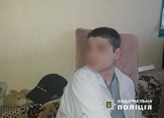 В Мариуполе житель несколько лет рассылал полицейским порнографию