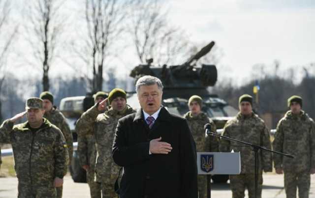 Порошенко торопит Минобороны с закупками Javelin