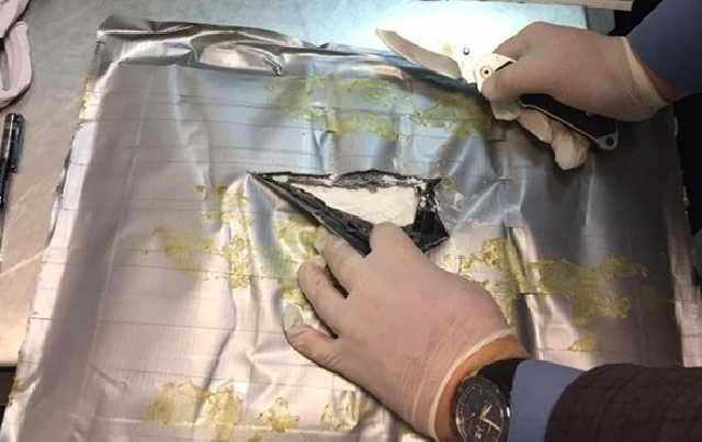 В аэропорту Борисполь перехватили транзитную партию кокаина