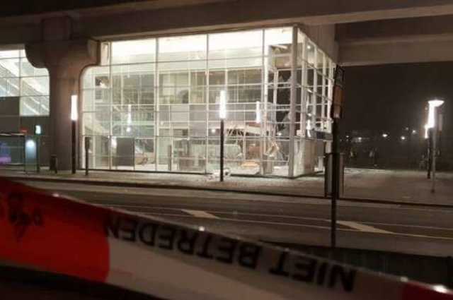 В метро Амстердама произошел взрыв, станцию перекрыли