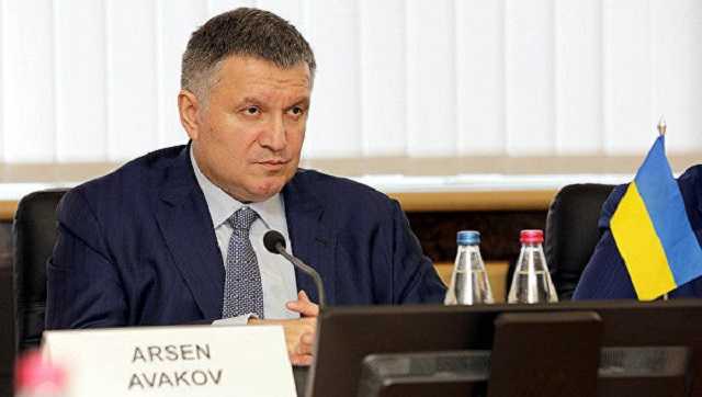 Аваков: Тарута и Ахметов не специально «сдали» Донбасс, они упустили момент