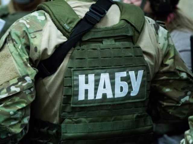 Сотрудники НАБУ проводят обыски в морском порту Бердянска