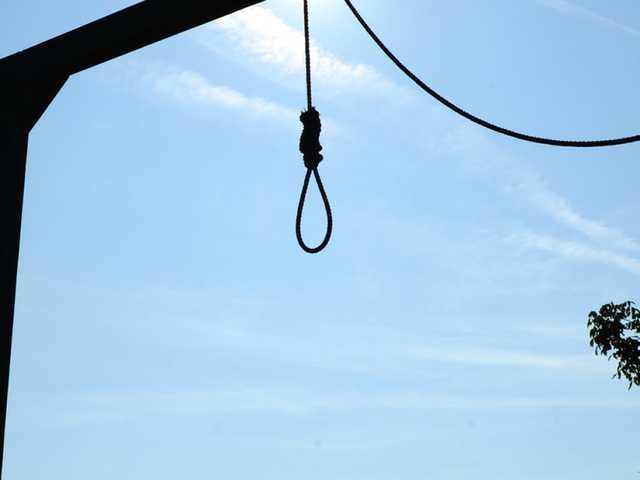 В селе Полтавской области женщина повесила дочь-инвалида и покончила с собой после телешоу