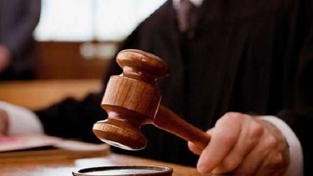 В чьих руках судьбы судей?