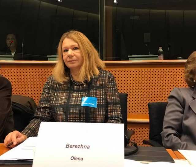 Бережная: Медведчук и Бойко собирали голоса за отстранение Януковича