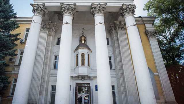 Оккупанты выселяют единственный храм ПЦУ из здания в центре Симферополя
