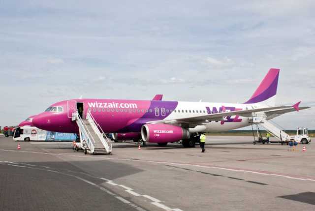 Wizz Air   -