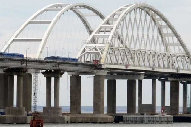 Оккупанты признали новый провал с Крымским мостом: что случилось