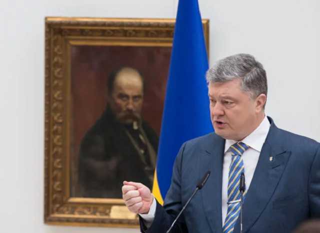 "Порошенко власть отдавать не собирается": журналист рассказал о возможных сценариях