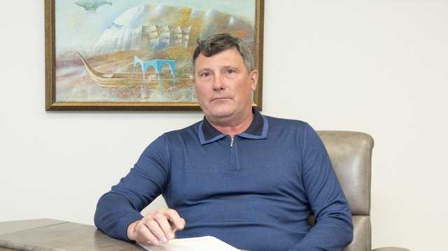 Геннадий Выходцев