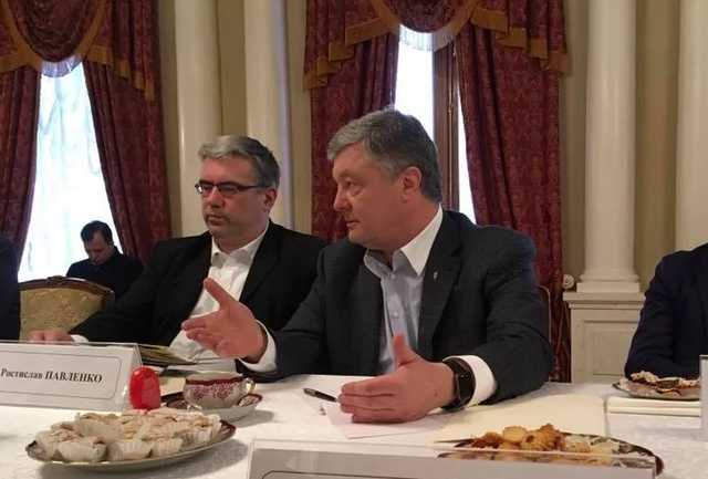 Шабунин после встречи с Порошенко: Не верю ни одному обещанию