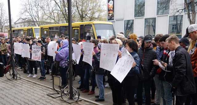 Коррупция с привкусом сепаратизма: в Одессе требуют отставки главного фискала – Глеба Милютина