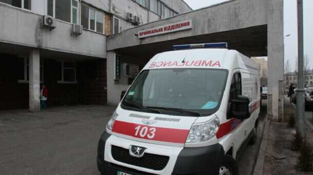 В Киеве главврач украл у больницы машину скорой помощи