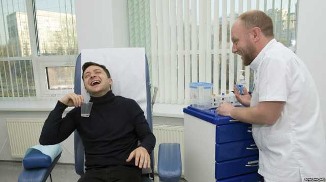 Зганьбилися і зникли: сторінка клініки Eurolab зникла з соцмережі після аналізів Зеленського