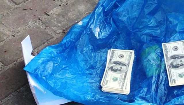 На Киевщине при получении $5 тысяч взятки задержан депутат облсовета