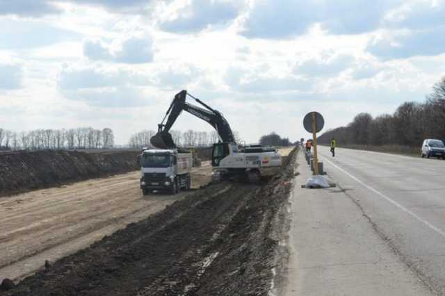 Ремонтом украинских дорог занялись турки