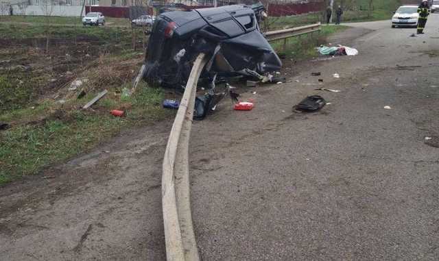 Под Харьковом произошло жуткое ДТП: один человек погиб, еще двое ранены