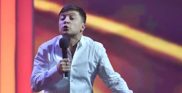 Зеленский дал интервью в Париже, ответив, наркоман ли он