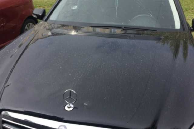 На Днепропетровщине экс-боец АТО разбил кувалдой более 20 автомобилей