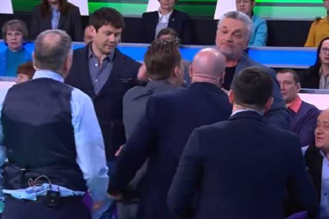 “Геть із студії!”: журналіст Лойко створив переполох на пропагандистському каналі