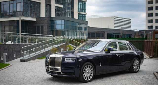 Дух экстаза: на украинских дорогах появился новый Rolls-Royce Phantom