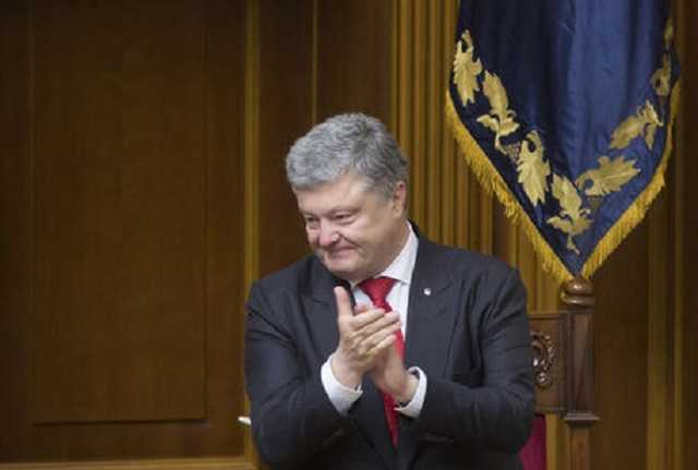 В КМИС пояснили, откуда взялся «рост» рейтинга Порошенко