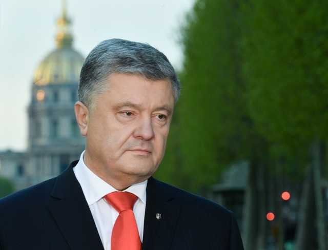 Порошенко: Тарифы не зависят от президента, но пока они не вырастут