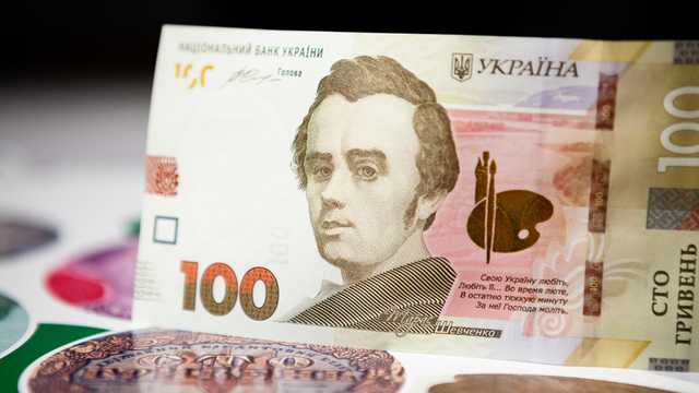 Итоги правления Порошенко: украинцы нищают, чиновники получают миллионы