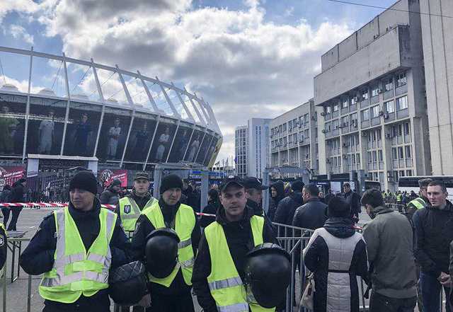 В полиции рассказали правила поведения для зрителей дебатов на НСК “Олимпийский”