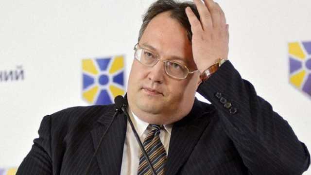 Антон Геращенко сообщил, что Зеленский нарушил тайну голодания