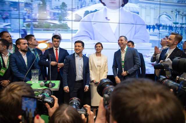 Мировые лидеры начали поздравлять Зеленского