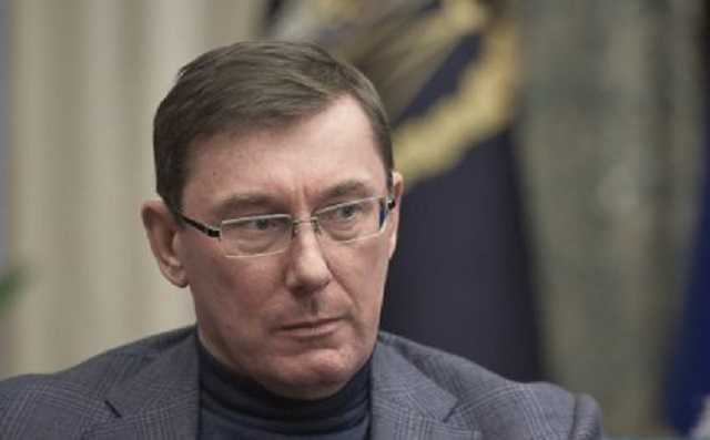 В выигрыше Зеленского на выборах Луценко усмотрел победу курса Порошенко