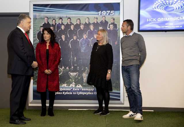 VADA уже больше недели не публикует результаты анализов Порошенко