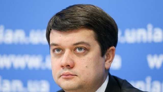 Унікальний випадок, коли у влади винні не “папереднікі”, а “наступники”, – Разумков