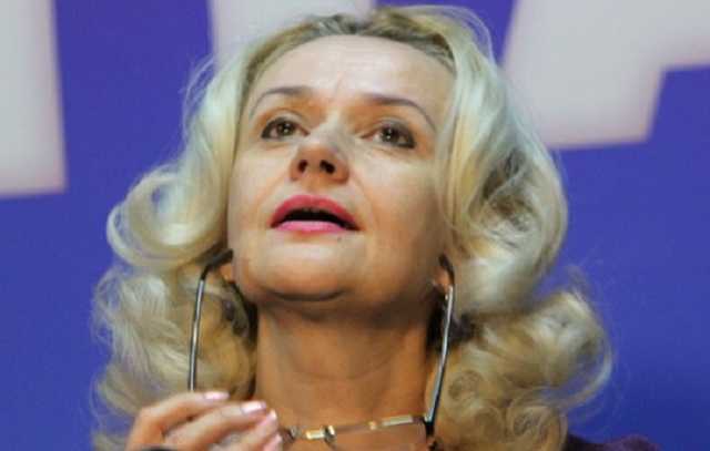 Фаріон запропонувала Зеленському очисну клізму від московських шлаків