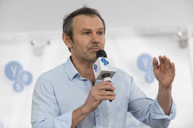 Вакарчук заявил, что не будет первым номером в БПП