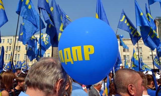 ЛДПР требует, чтобы Госдума не признавала выборы президента Украины