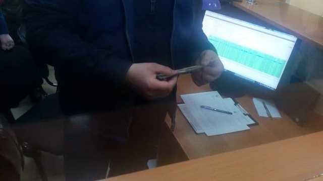 СБУ поломала «бизнес» таможенников на перемещении авто из оккупированных районов