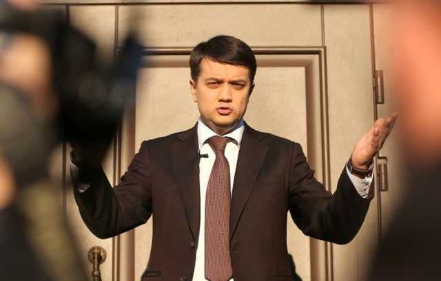 "Удар под дых". У Зеленского отреагировали на возможное внесение законопроекта "О президенте"