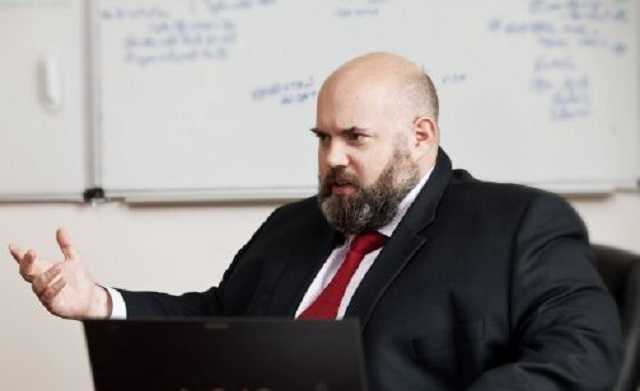 Нил Смиту и двум его компаньонам грозит запрет на въезд в Украину