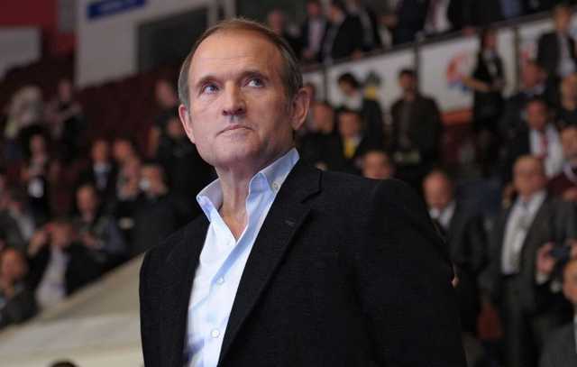 Довела до крика: журналистка поставила три неудобных вопроса Медведчуку