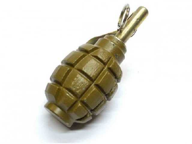 На Полтавщие патрульный бросил боевую гранату в прохожую: детали жуткого происшествия