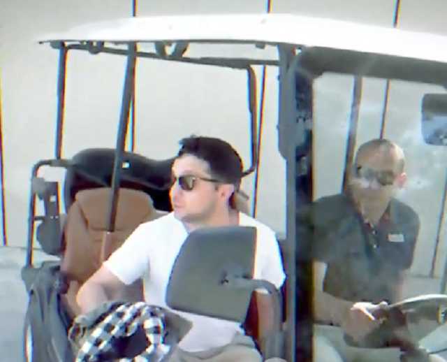 Прокрались в отель: у Зеленского рассказали детали встречи с пропагандистами Путина