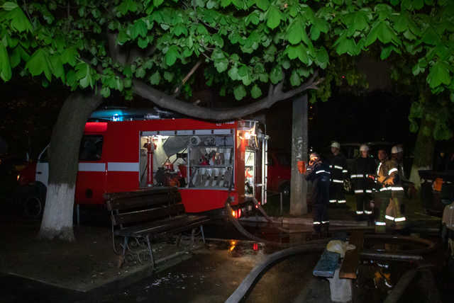 В Киеве на Теремках горела 9-этажка