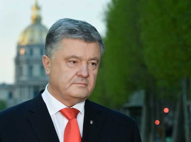 Порошенко продал один из крупнейших торговых центров в Молдове